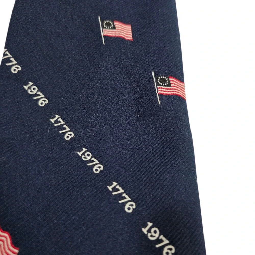 Mister G Mens Necktie Navy Blue Polyester‎ American Flag Knit Patriotic Novelty